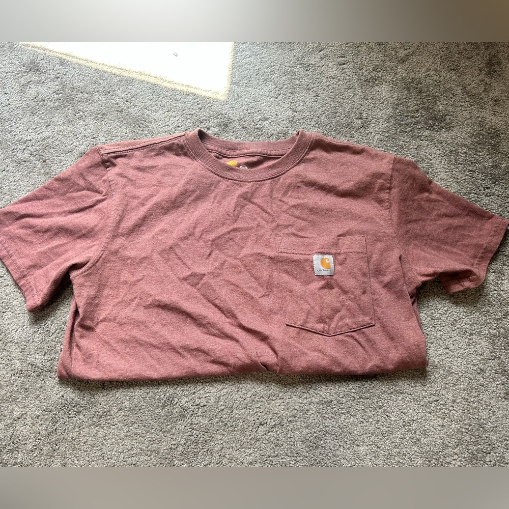 Women’s carhartt tshirt